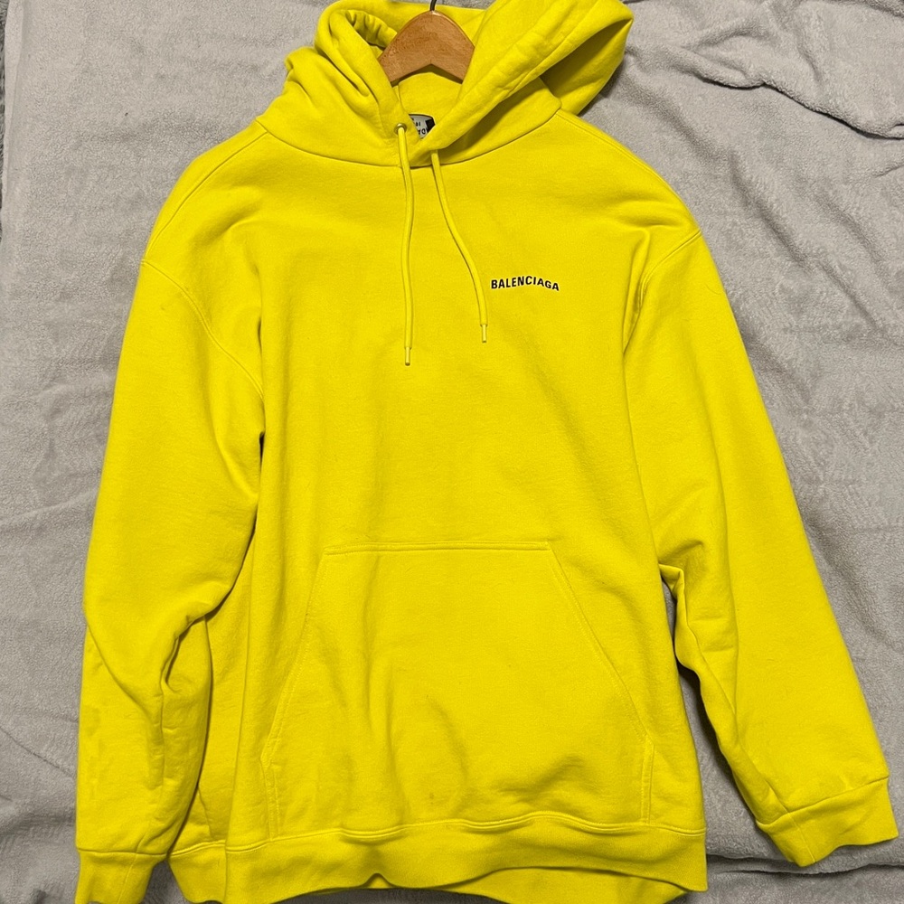 Balenciaga Neon yellow Large Sweatshirt